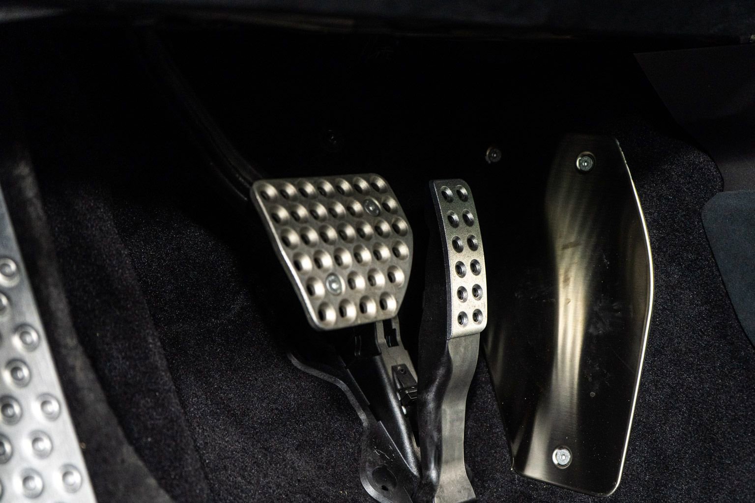 Certified 2025 Ferrari Purosangue image 29