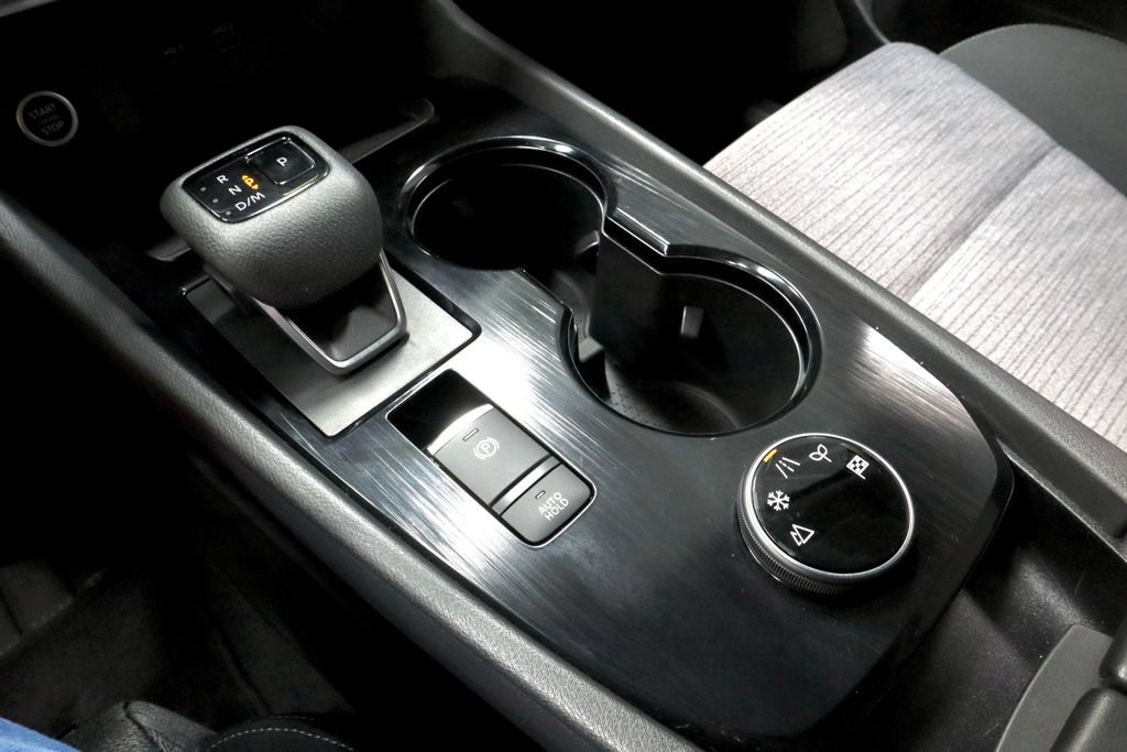 Certified 2023 Nissan Rogue SV AWD/4WD image 30