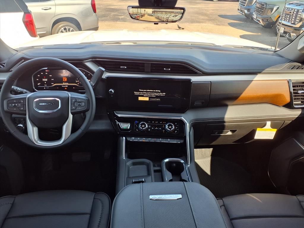 New 2025 GMC Sierra 2500 Denali w/ Denali Reserve Package image 3