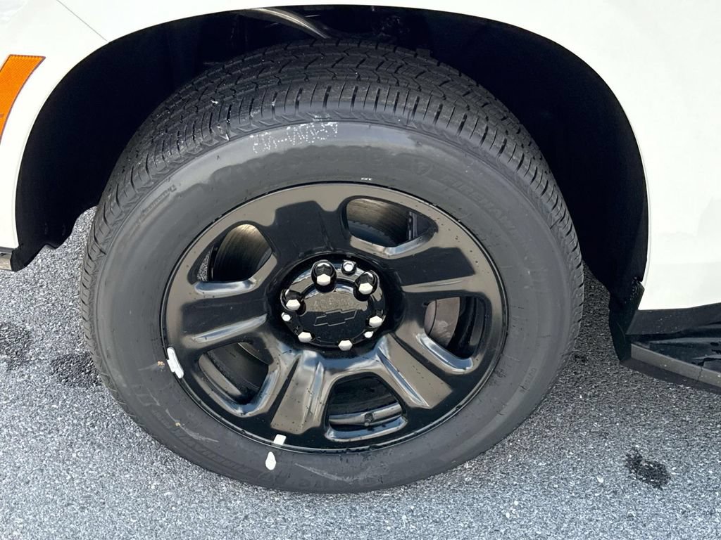 New 2026 Chevrolet Tahoe 4WD w/ 1FL Safety Package image 17