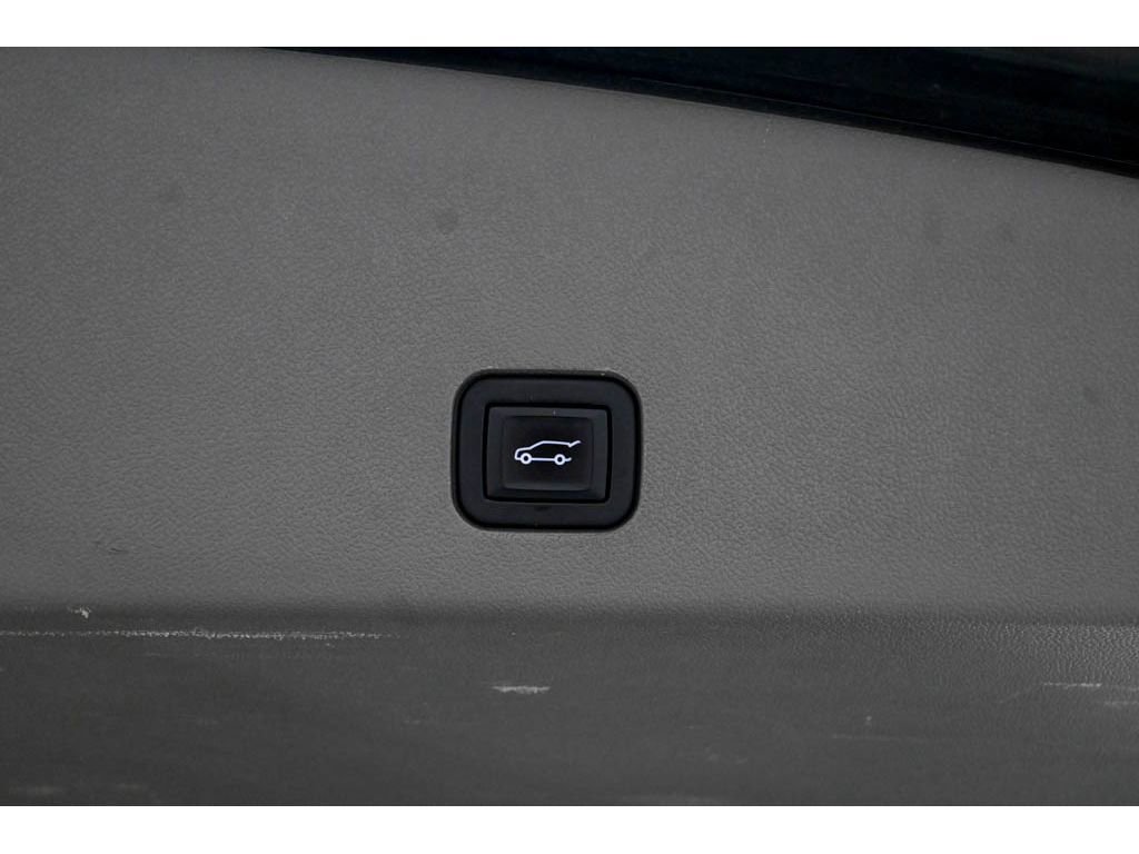 Used 2022 Cadillac XT6 Premium Luxury w/ Technology Package image 62