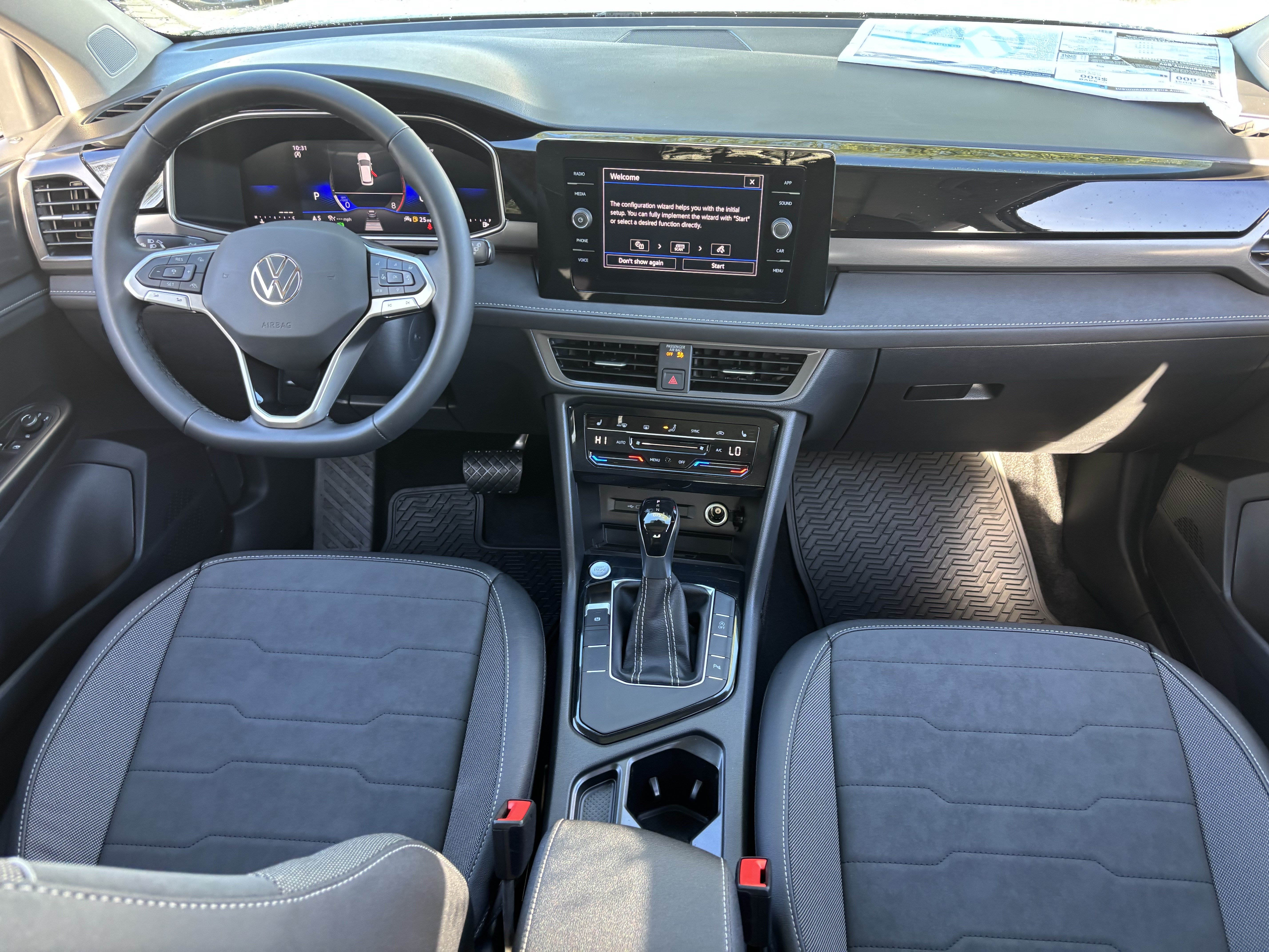 New 2026 Volkswagen Taos SE FWD image 12