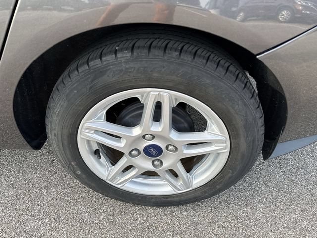 Used 2017 Ford Fiesta SE FWD image 8
