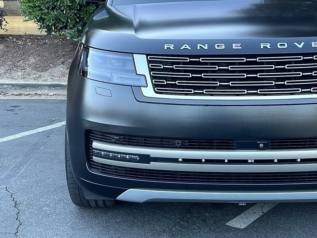 Used 2023 Land Rover Range Rover SE image 4