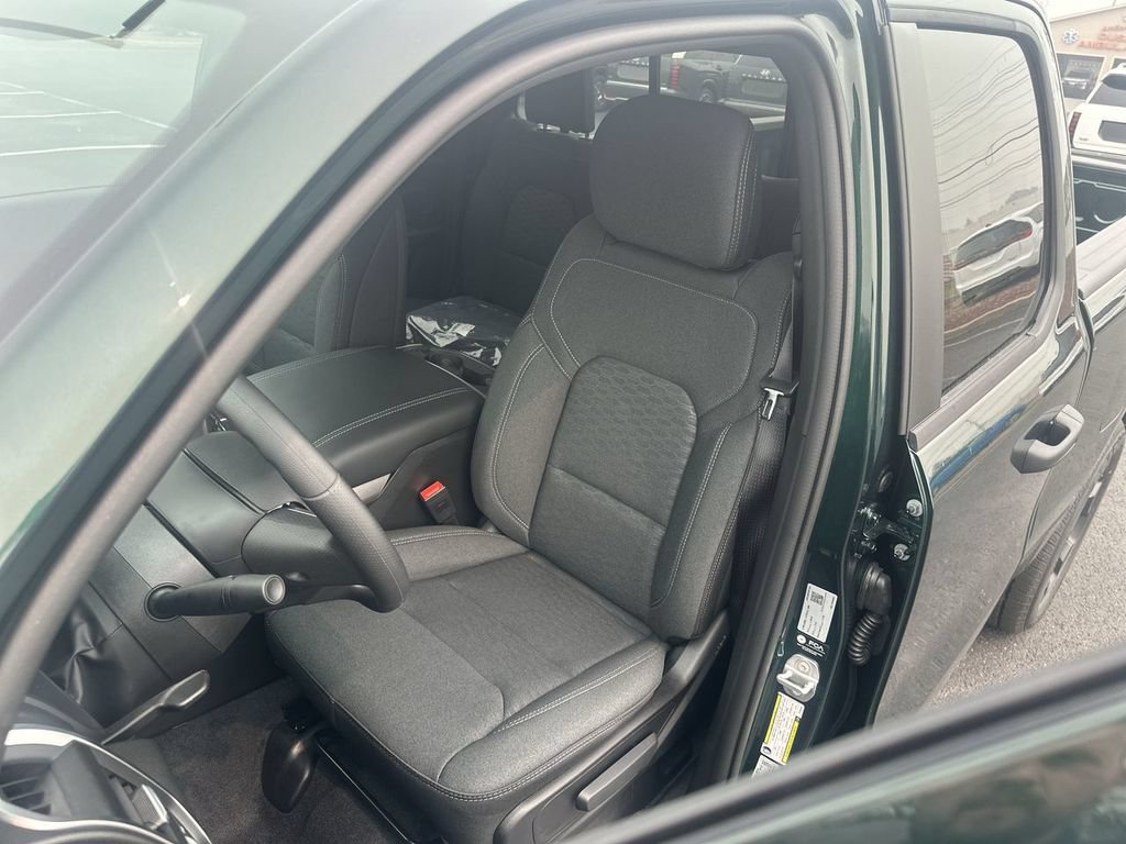 New 2026 RAM 1500 Express AWD/4WD image 17