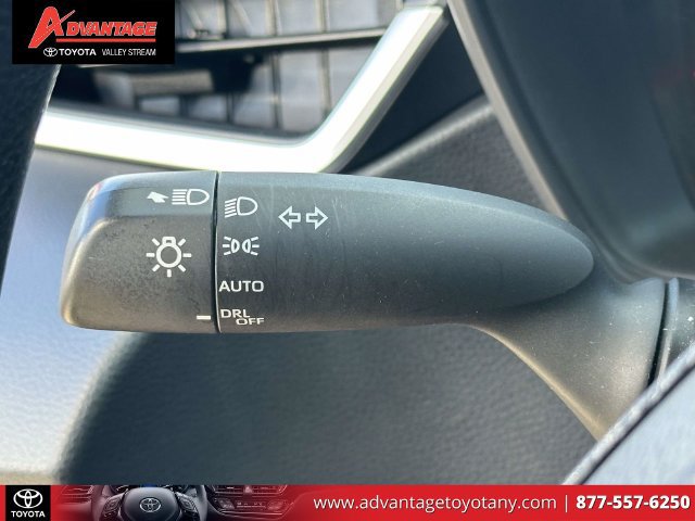Used 2021 Toyota Corolla LE w/ LE Convenience Package FWD image 25