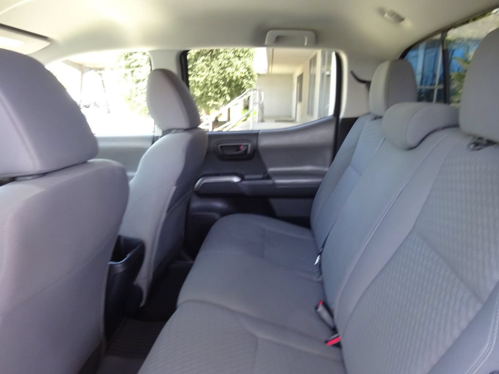 Used 2021 Toyota Tacoma SR5 RWD image 22