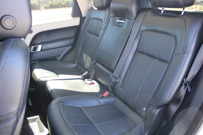 Used 2021 Land Rover Range Rover Sport HSE Silver Edition AWD/4WD image 19