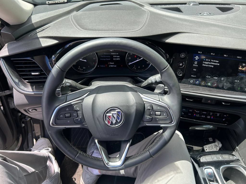 Used 2023 Buick Envision Essence FWD image 12