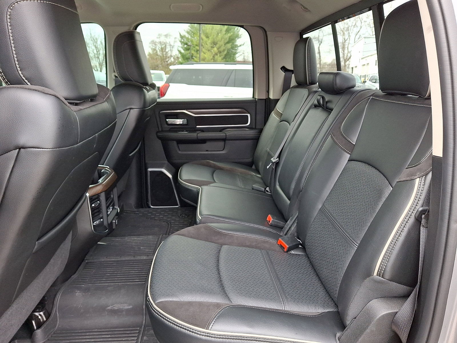 Used 2023 RAM 2500 Laramie image 13