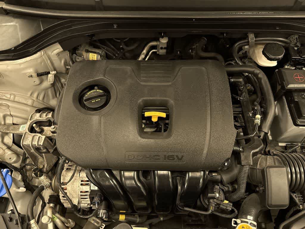 Used 2020 Hyundai Elantra Value Edition FWD image 11