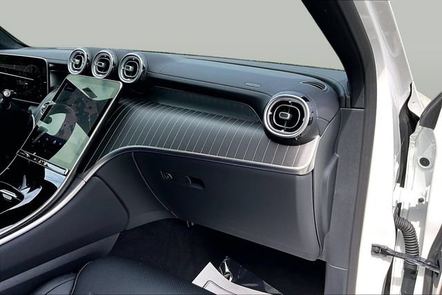 Certified 2026 Mercedes-Benz GLC 300 4MATIC image 29
