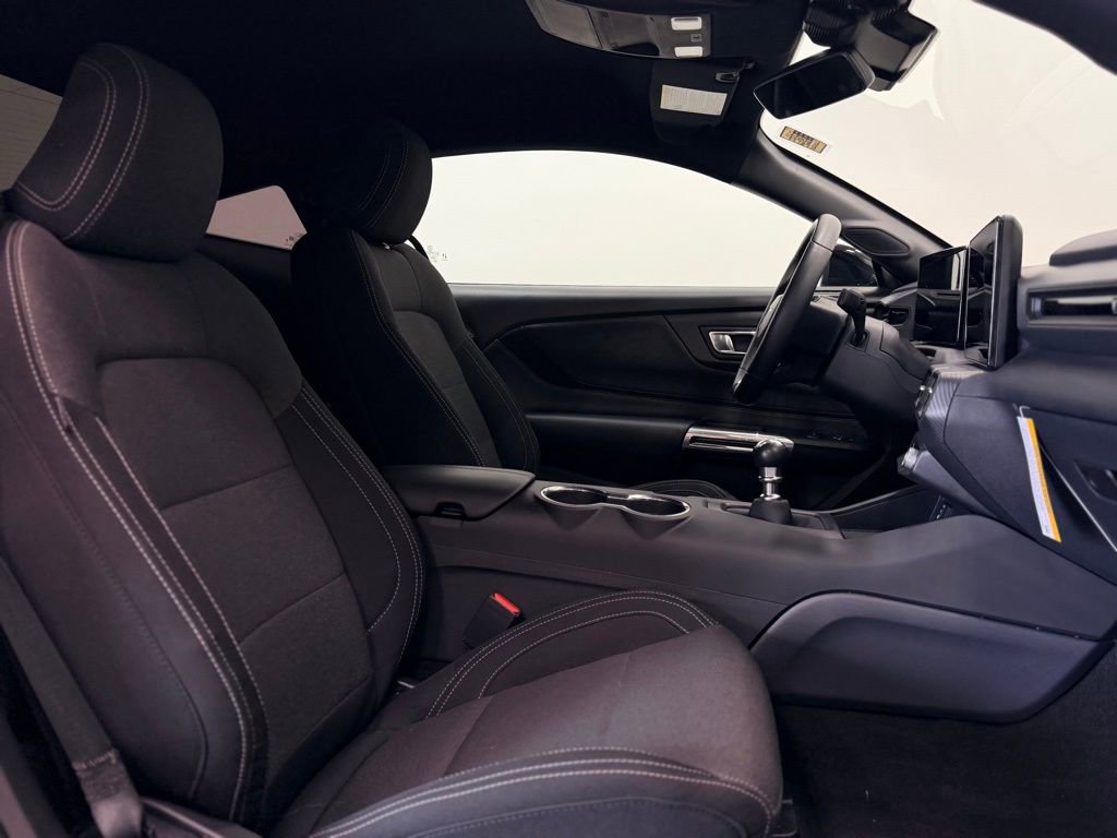 Used 2025 Ford Mustang GT w/ Mustang Nite Pony Package image 19