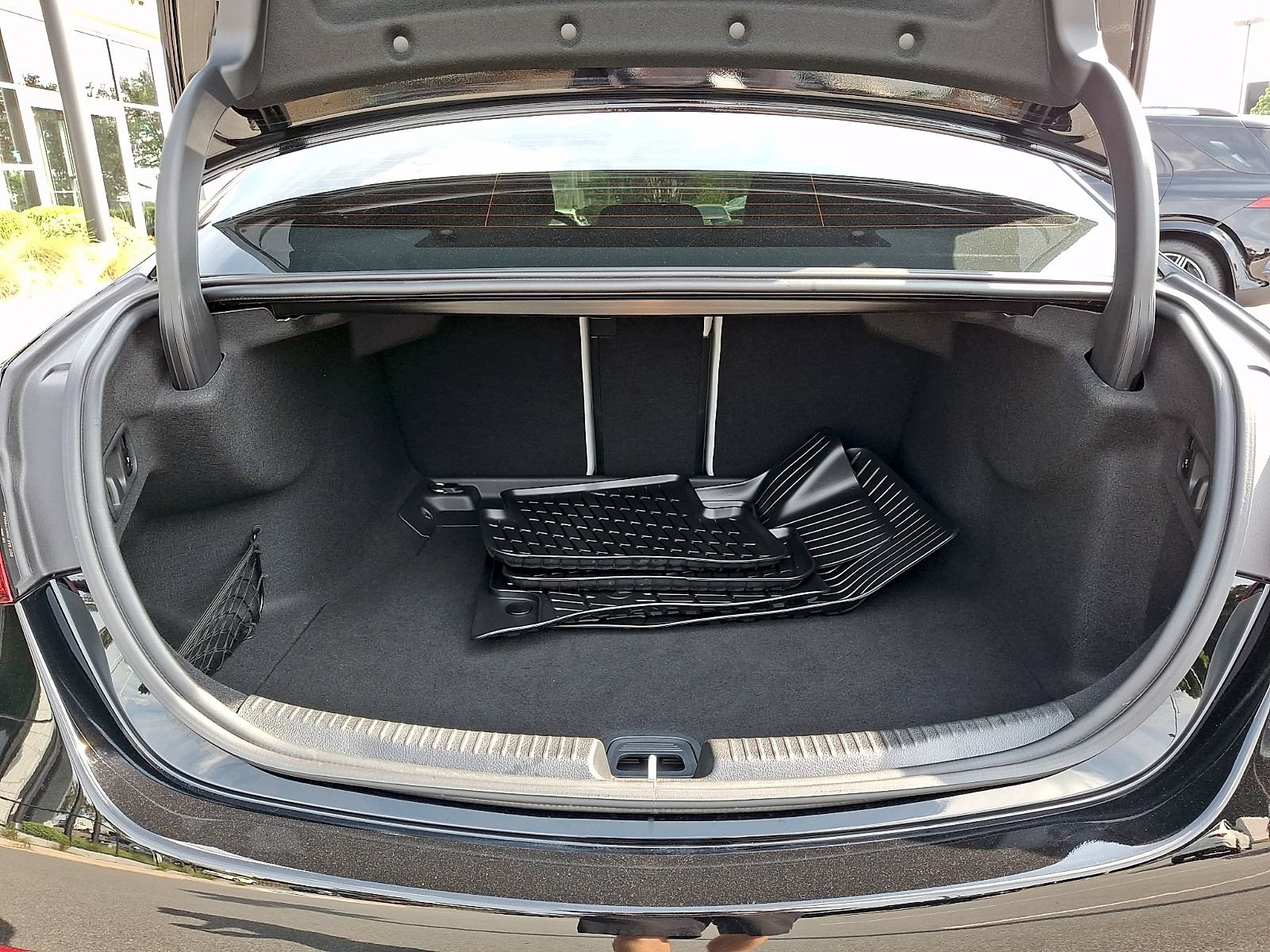 Certified 2023 Mercedes-Benz C 300 4MATIC Sedan image 29