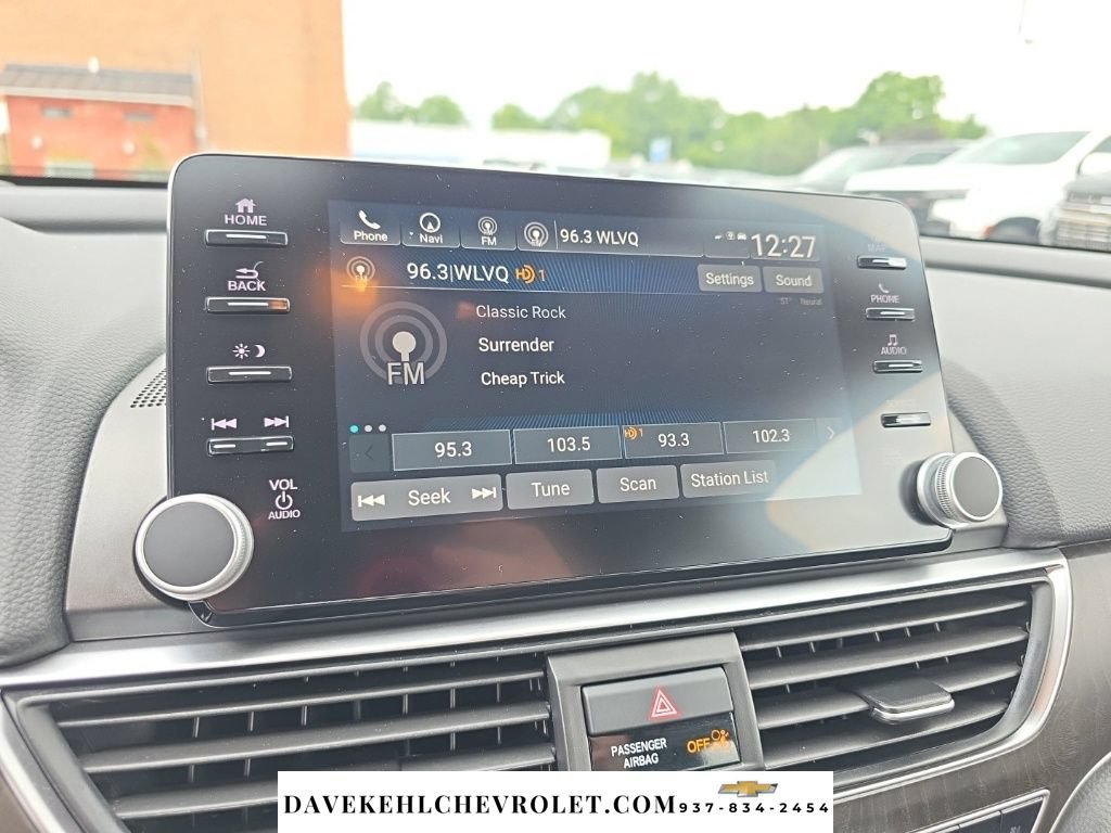 Used 2018 Honda Accord Touring image 13
