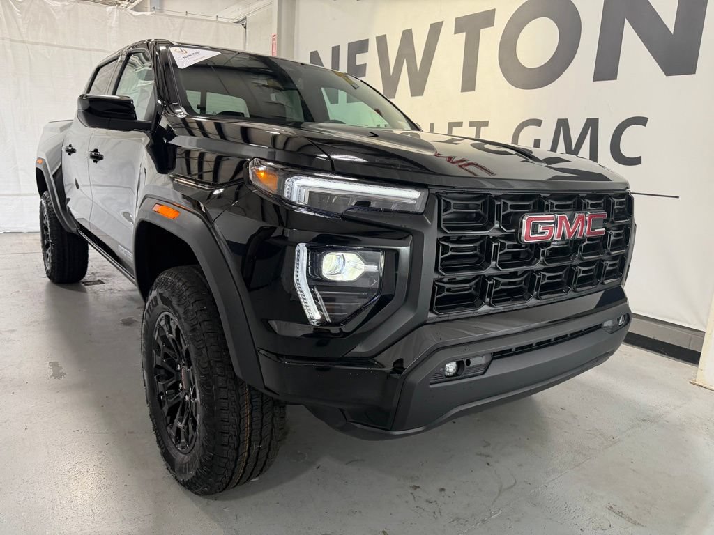 New 2026 GMC Canyon Elevation w/ Convenience Package RWD image 35