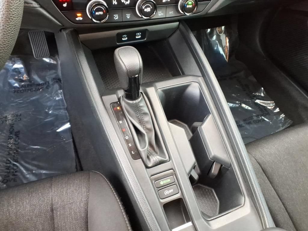 Used 2023 Honda Accord EX image 9