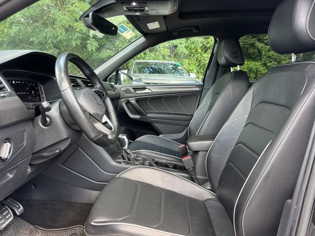 Used 2022 Volkswagen Tiguan SEL R-Line AWD/4WD image 13