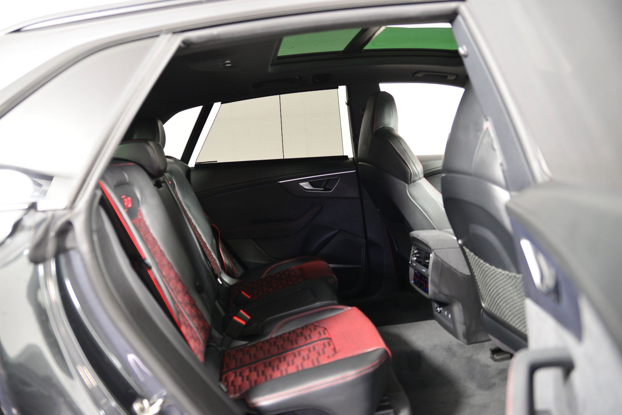 New 2026 Audi RS Q8 performance image 20