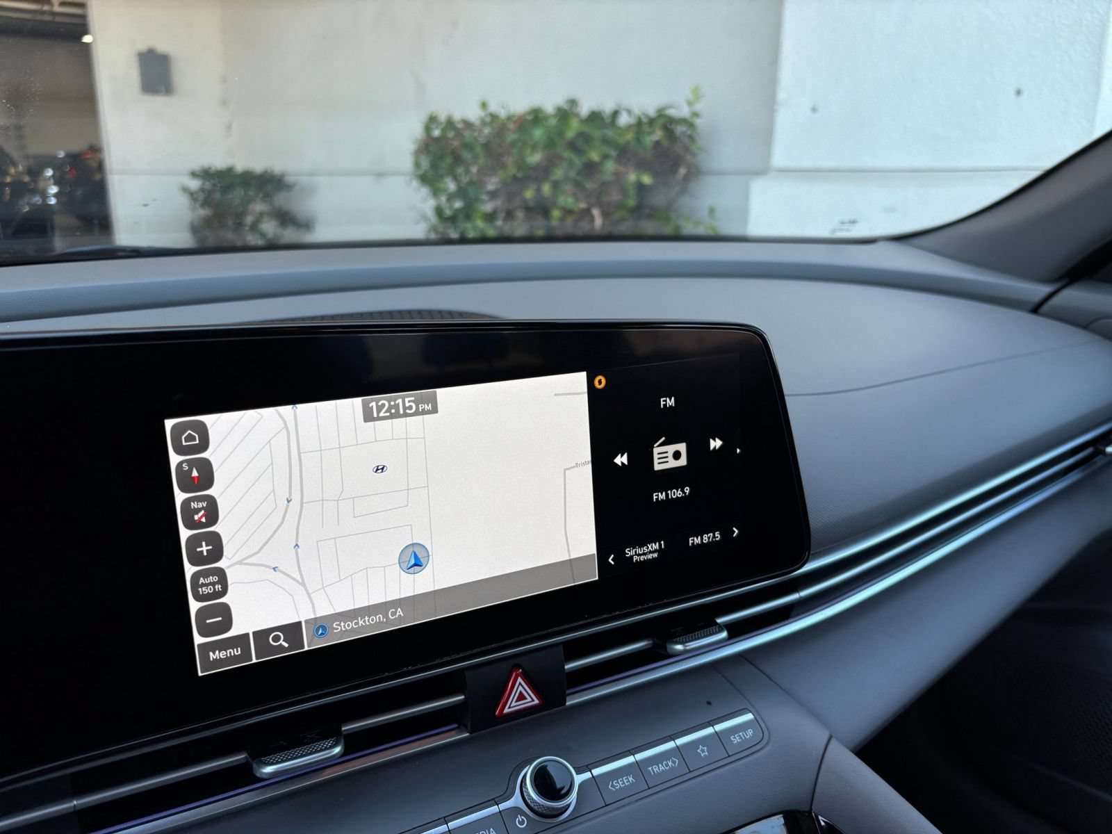 Used 2025 Hyundai Elantra SEL FWD image 19