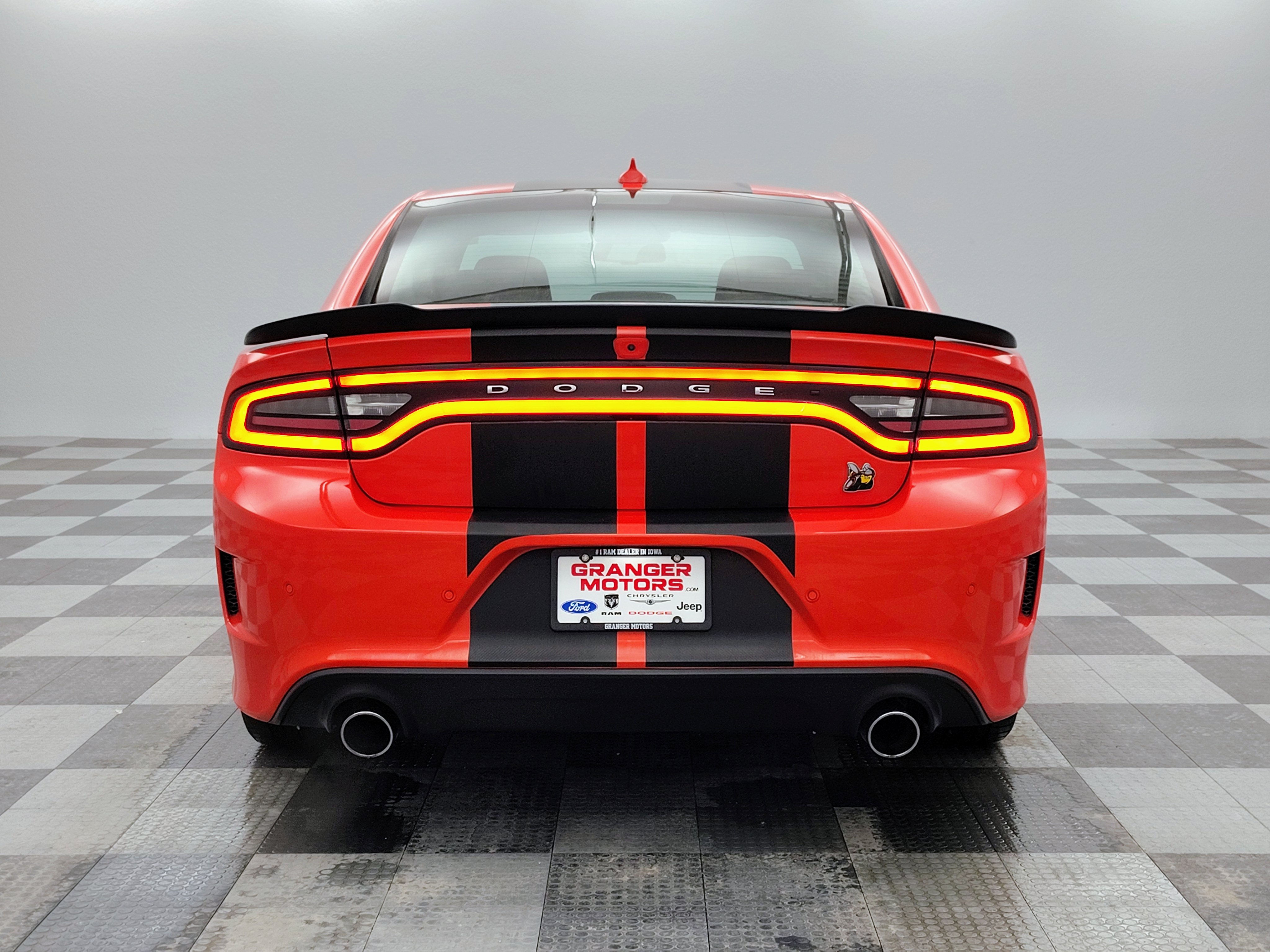 Used 2020 Dodge Charger Scat Pack w/ Driver Convenience Group image 10