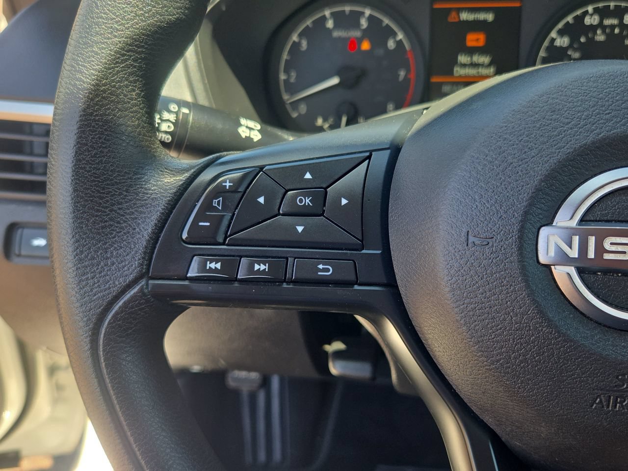 Certified 2024 Nissan Altima 2.5 S FWD image 16