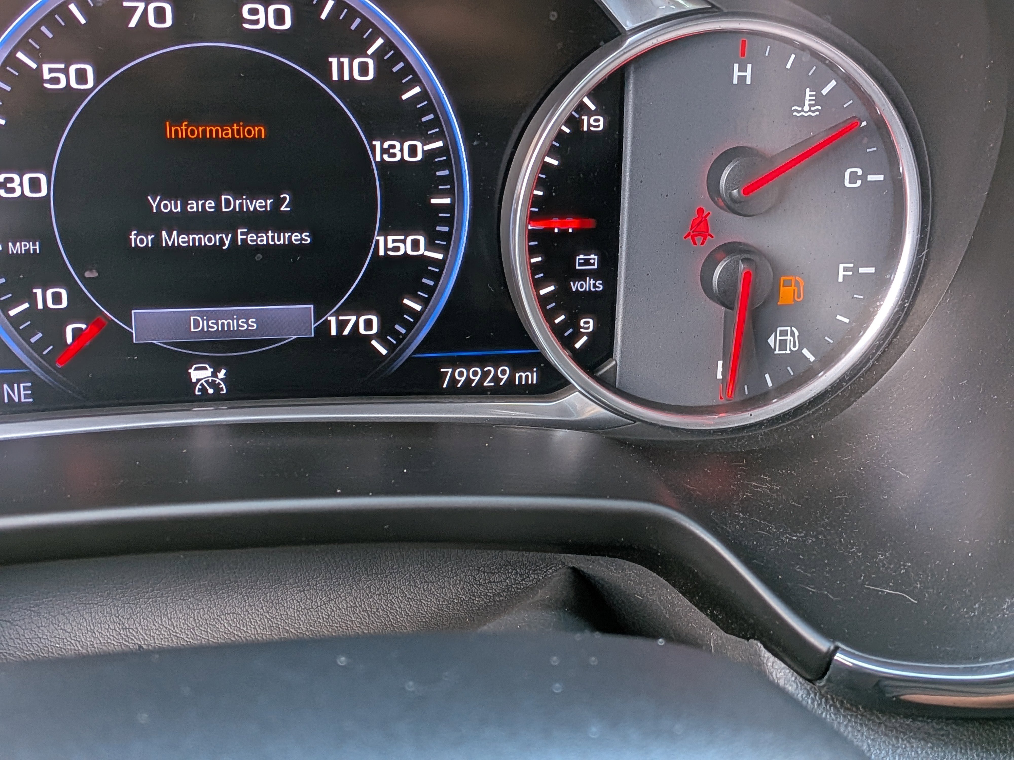 Used 2019 Chevrolet Blazer RS FWD image 32