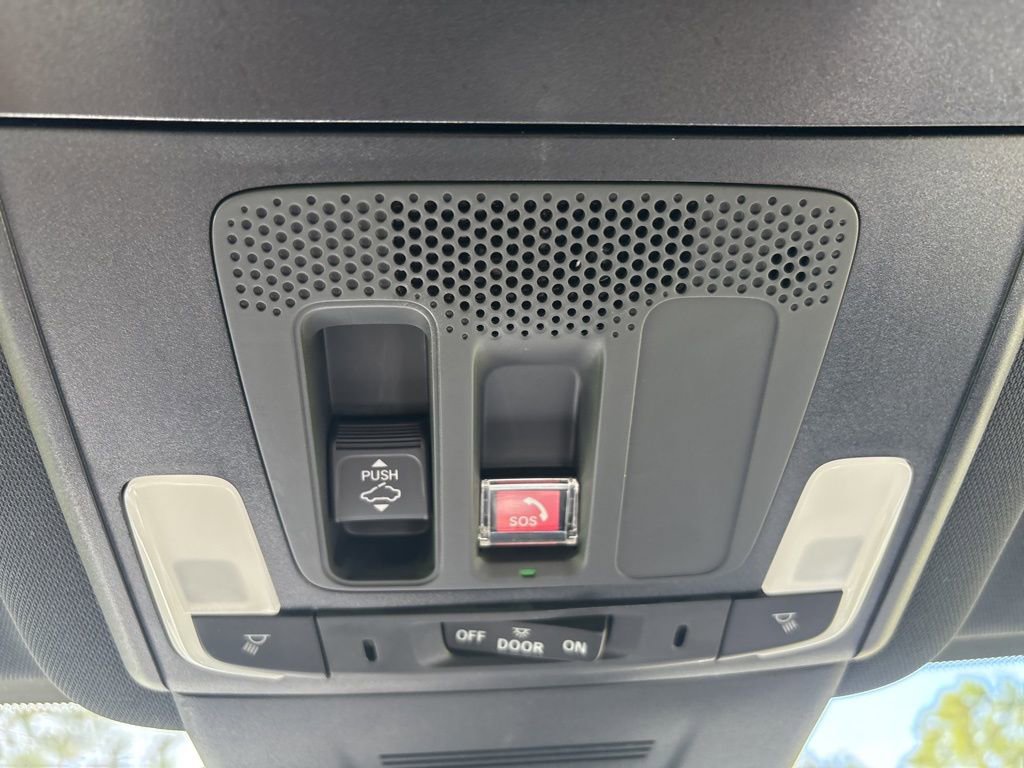 Used 2026 Honda CR-V TrailSport image 27