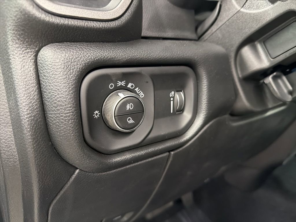 New 2026 RAM 3500 Tradesman AWD/4WD image 15