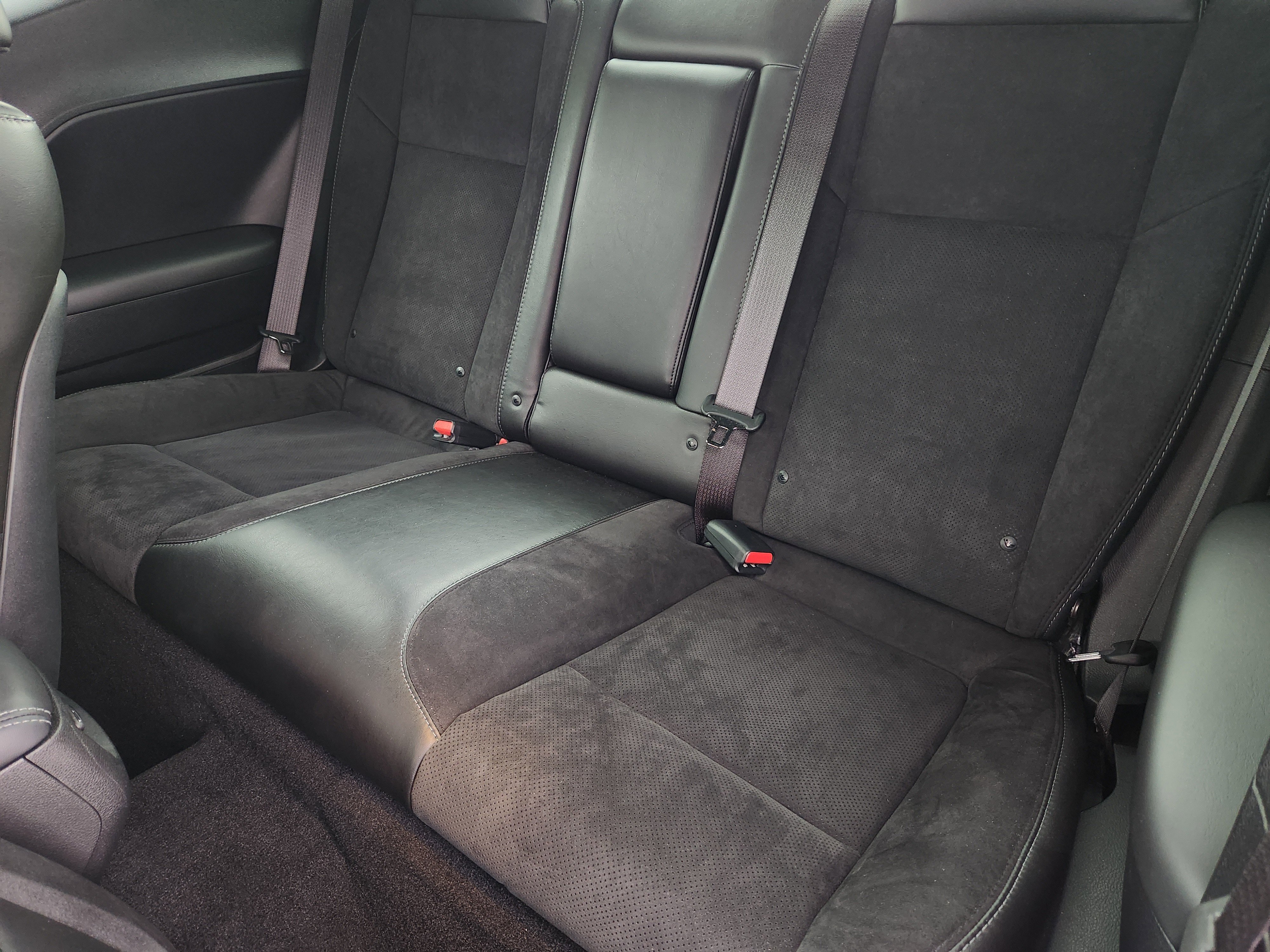Used 2021 Dodge Challenger R/T Scat Pack RWD image 33