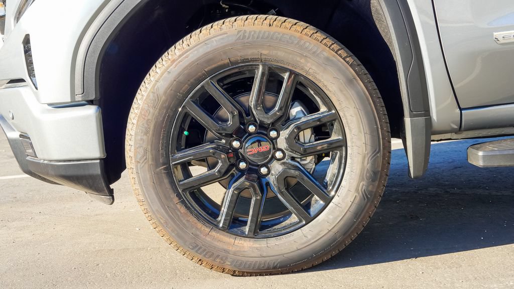 New 2026 GMC Sierra 1500 Elevation w/ Elevation Premium Package AWD/4WD image 9