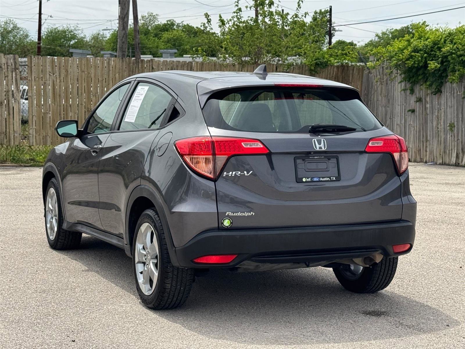 Used 2017 Honda HR-V LX image 6