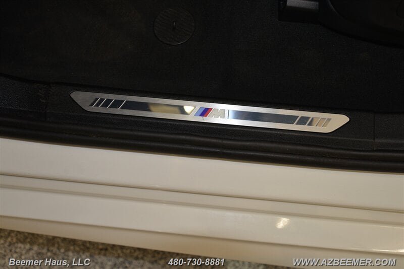 Used 2025 BMW X5 xDrive40i w/ M Sport Package AWD/4WD image 39