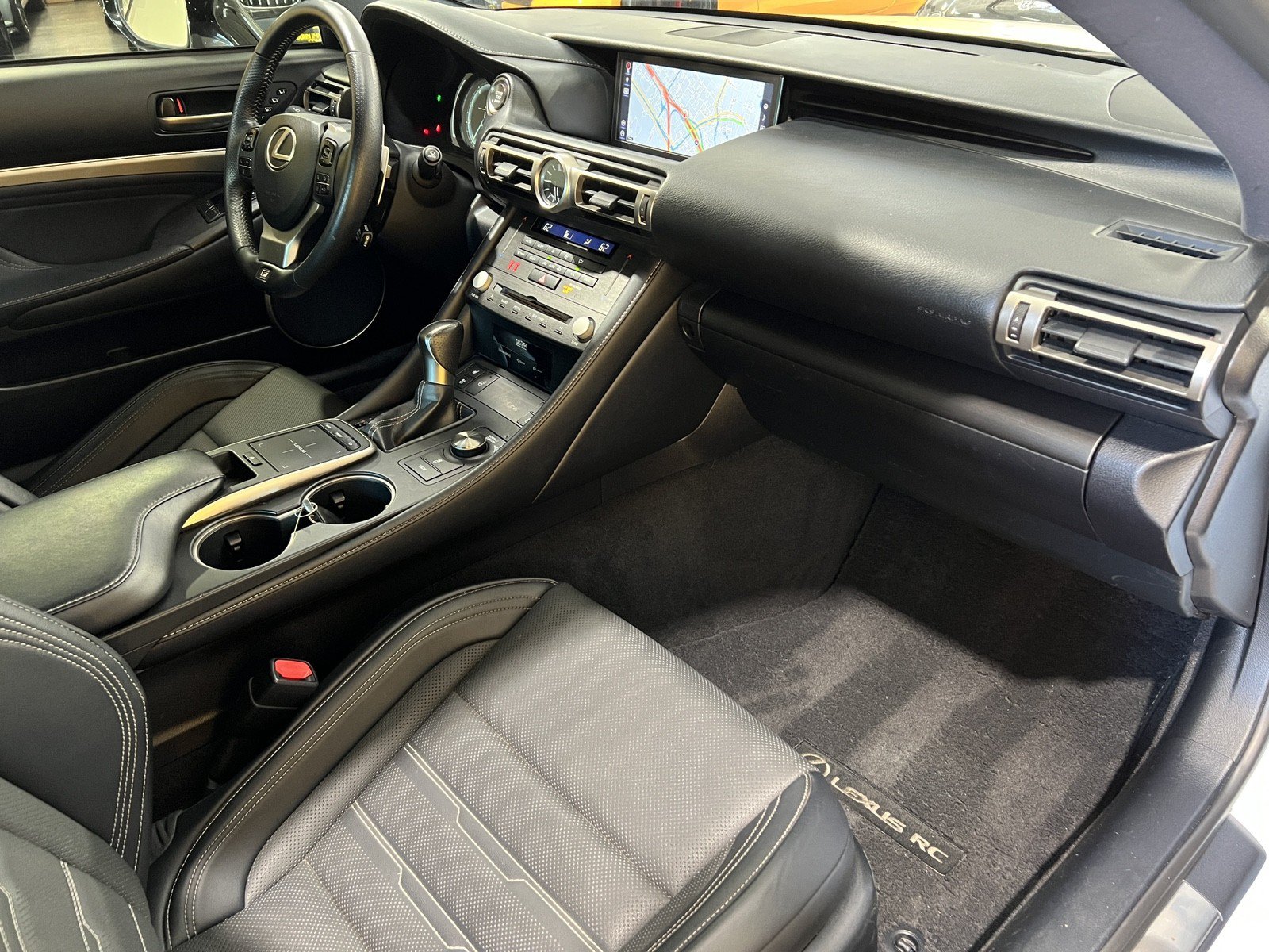 Used 2019 Lexus RC 350 F Sport w/ Accessory Package RWD image 15