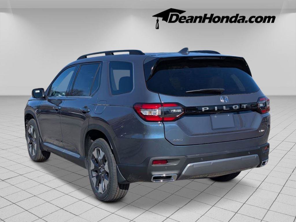 New 2026 Honda Pilot Elite image 3