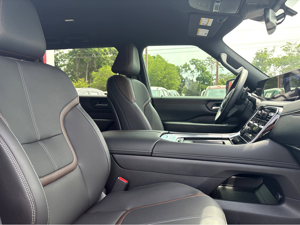 New 2026 Nissan Armada SL RWD image 12