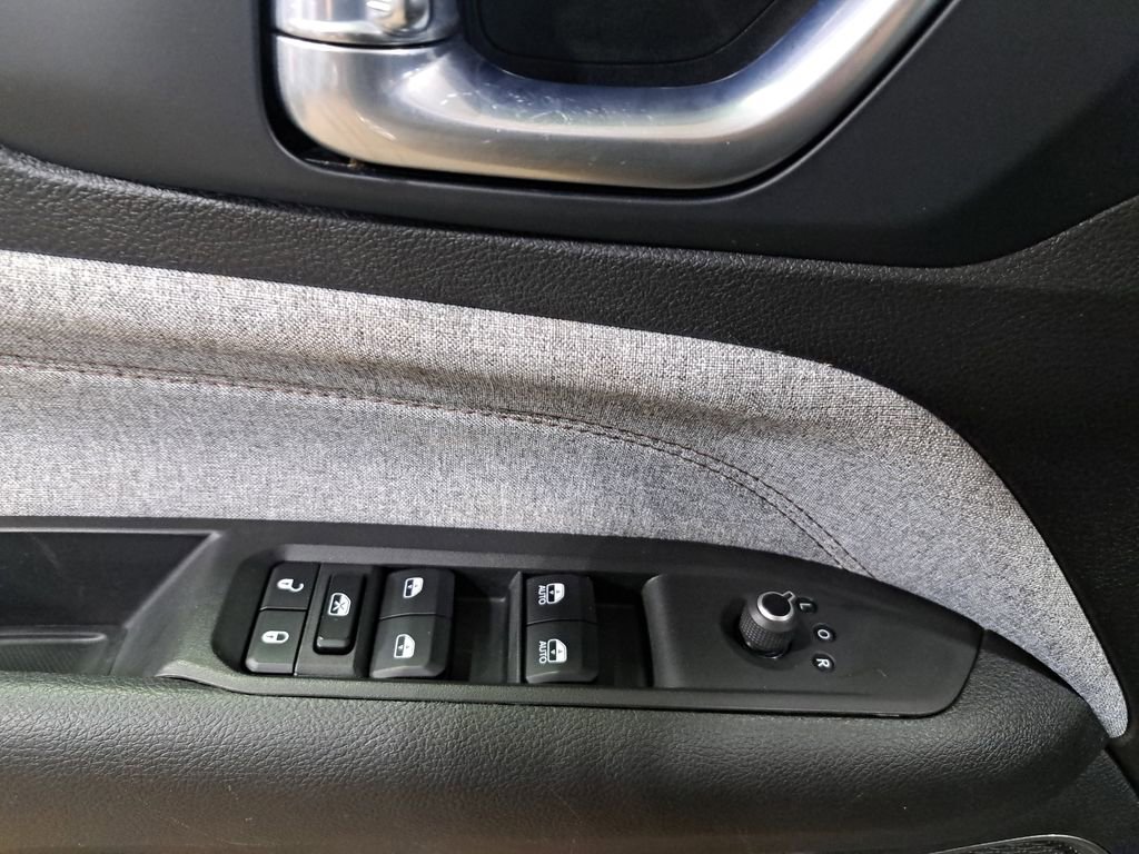 Certified 2023 Jeep Compass Latitude image 27