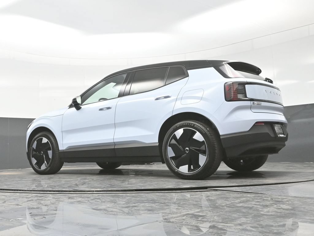 New 2026 Volvo EX30 Plus w/ Climate Package RWD image 16