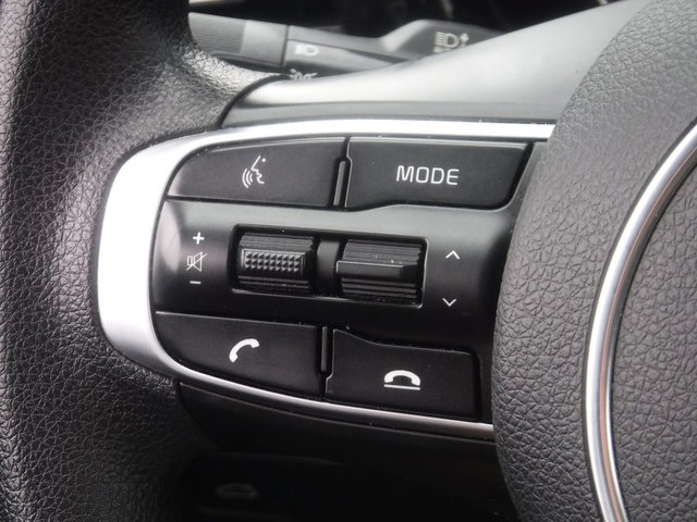 Used 2021 Kia K5 LXS image 27