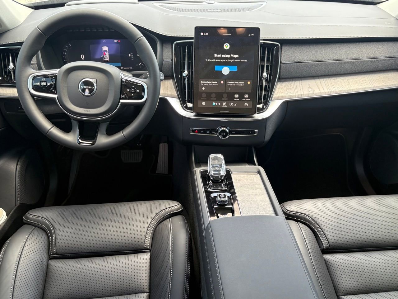 New 2026 Volvo XC90 B5 Ultra w/ Protection Package Premier image 10