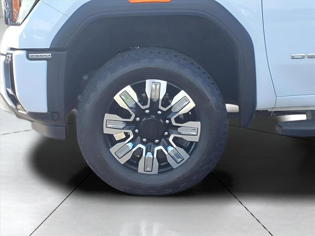 Used 2024 GMC Sierra 3500 Denali w/ Denali Reserve Package image 25