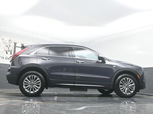 Used 2025 Cadillac XT4 Premium Luxury image 53