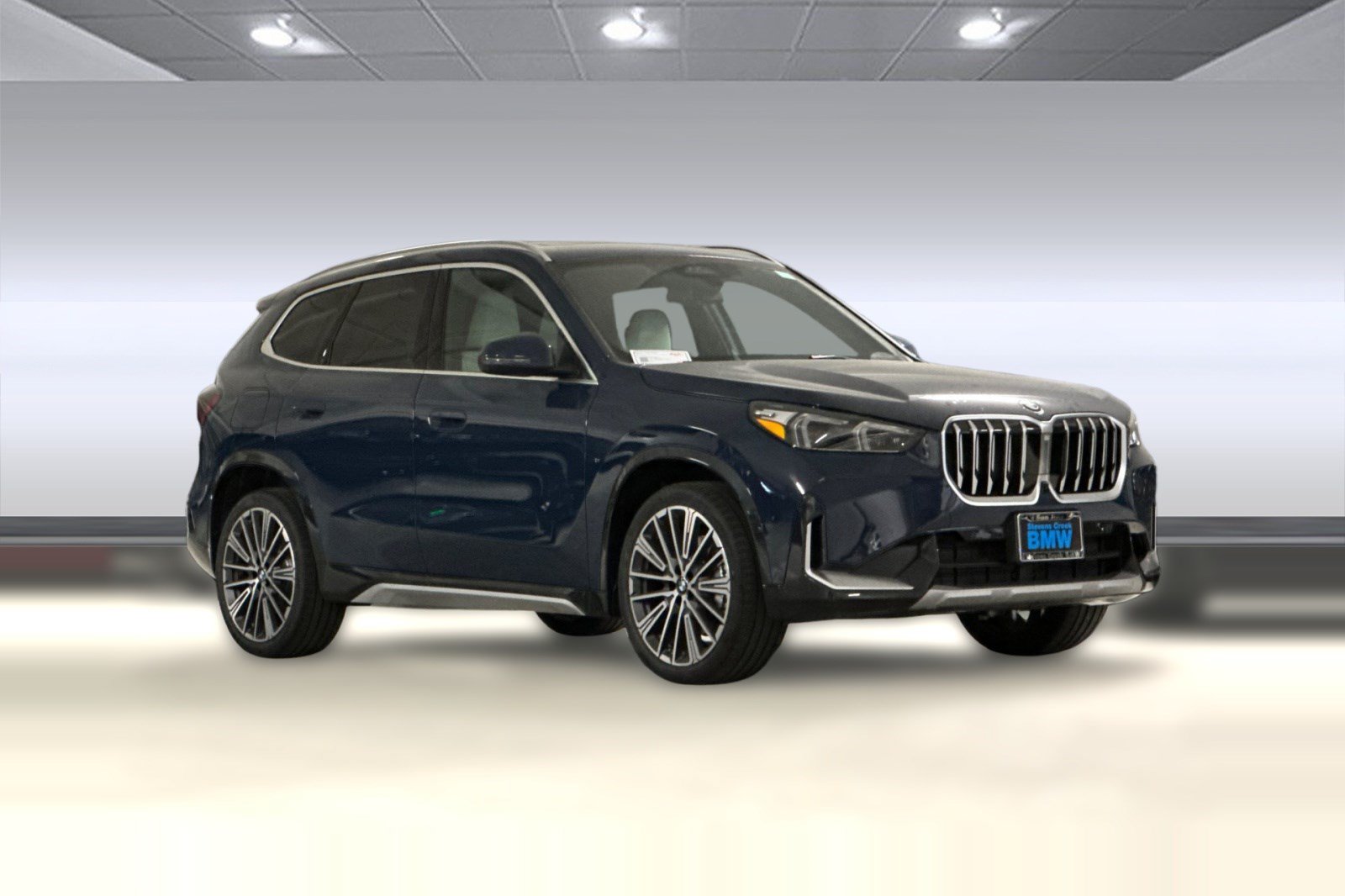 New 2026 BMW X1 xDrive28i w/ Technology Package AWD/4WD image 7