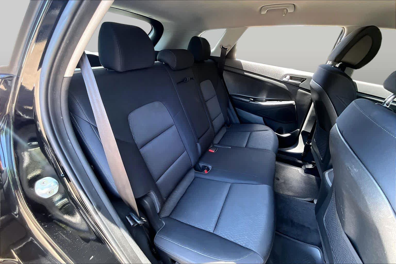 Used 2016 Hyundai Tucson Sport FWD image 19