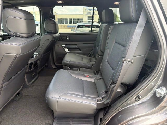 Used 2024 Toyota Sequoia Platinum AWD/4WD image 18