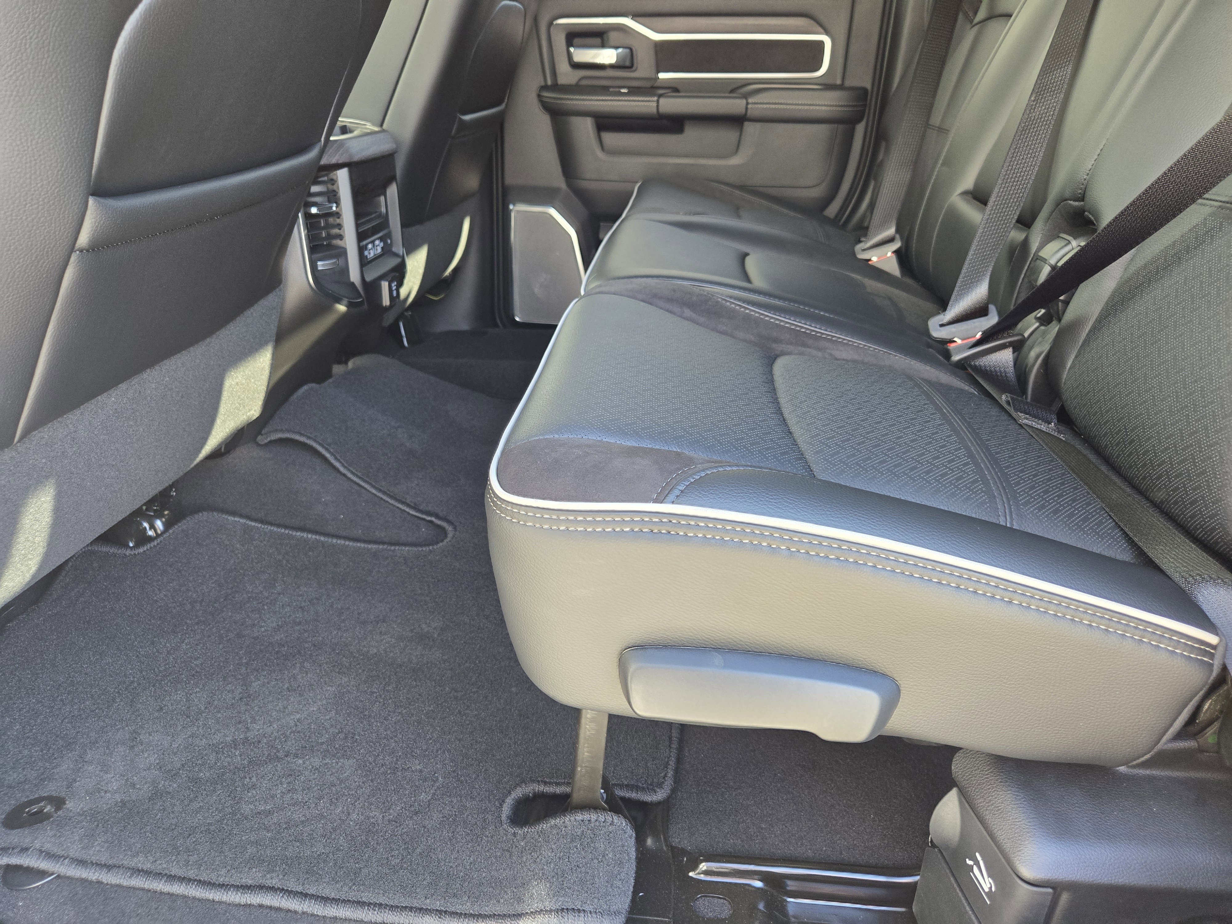 New 2026 RAM 2500 Laramie image 22