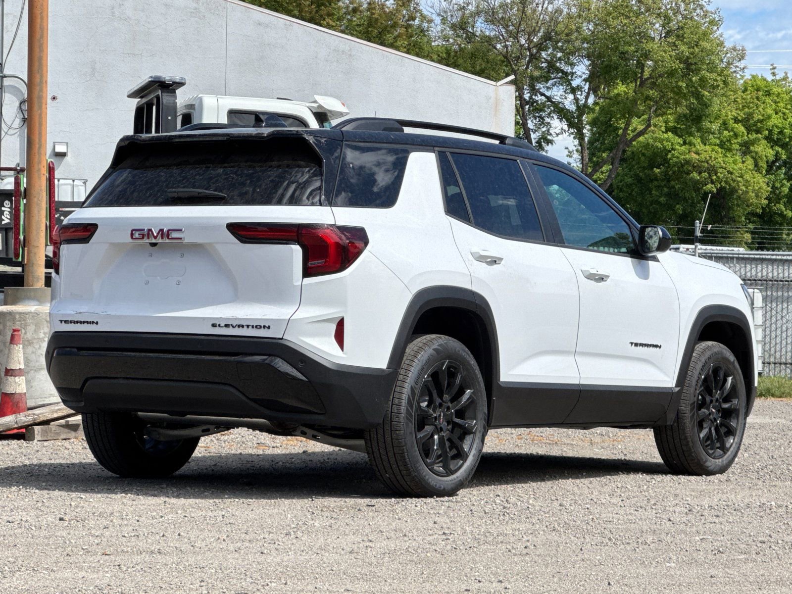 New 2026 GMC Terrain Elevation image 3