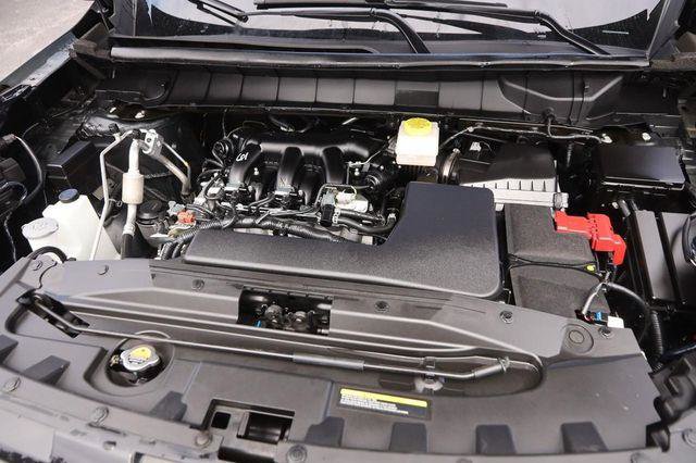 Used 2025 Nissan Pathfinder SL w/ SL Premium Package FWD image 30