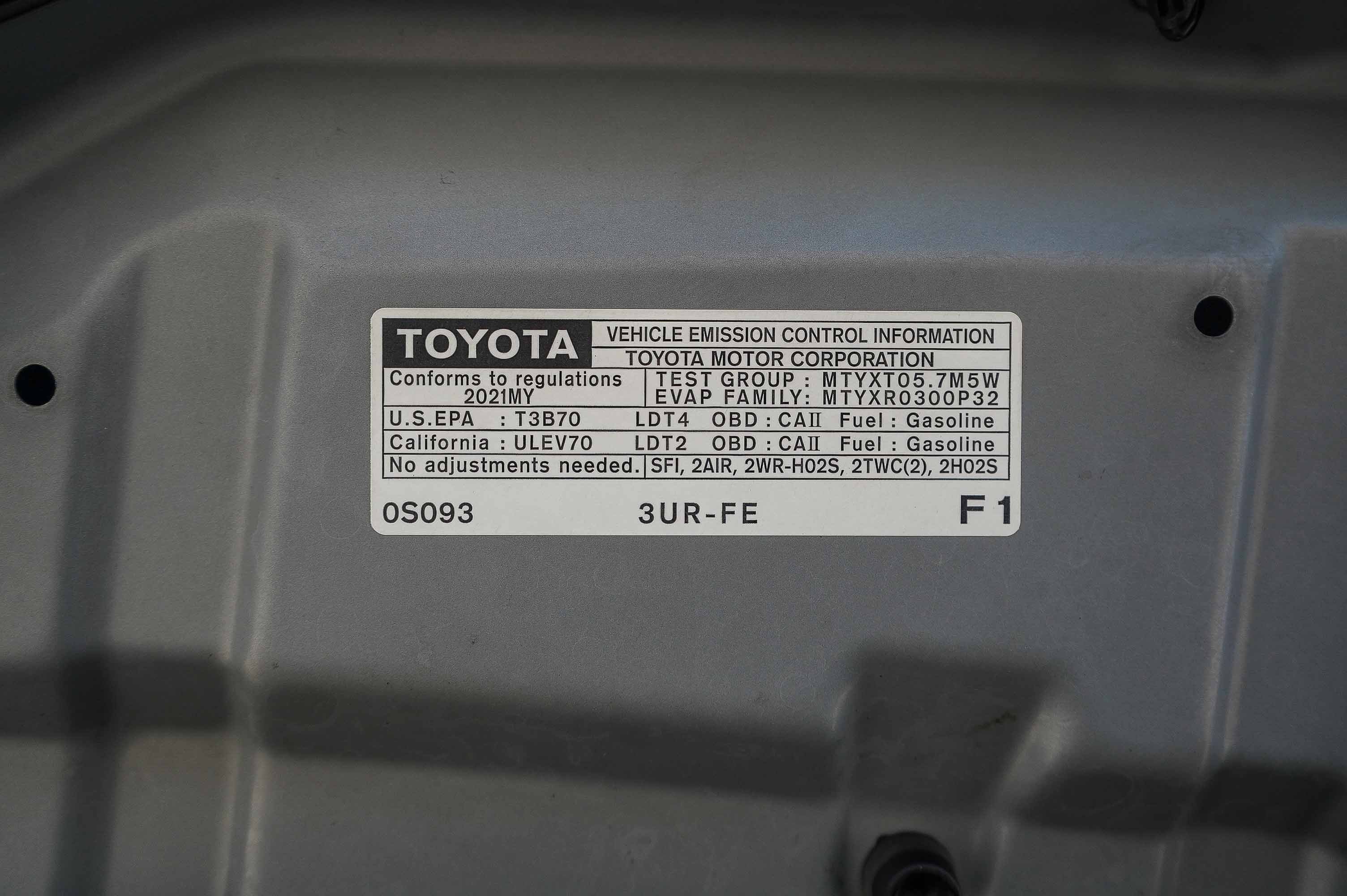 Used 2021 Toyota Tundra SR5 w/ SR5 Upgrade Package image 29