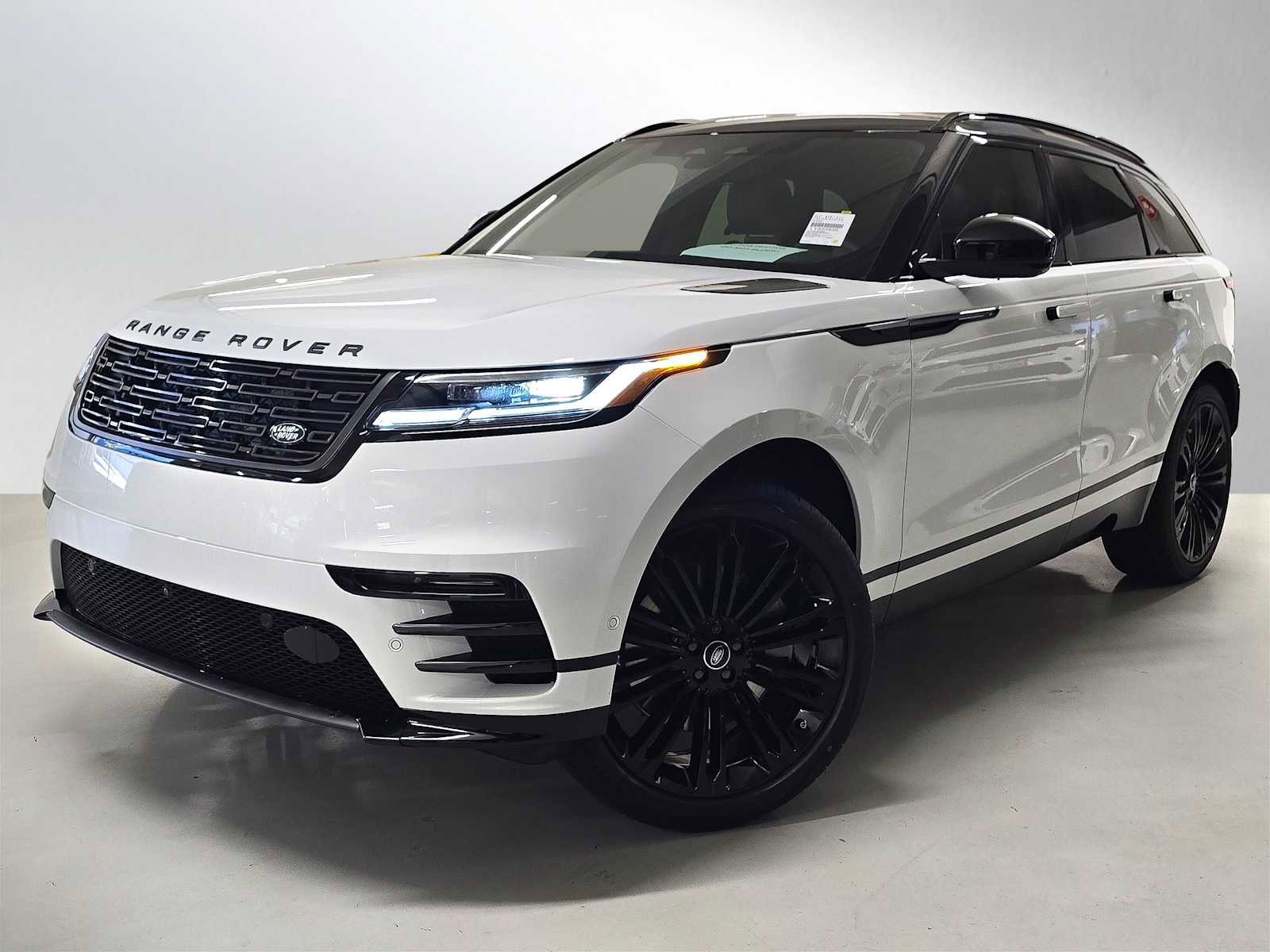New 2026 Land Rover Range Rover Velar Dynamic SE